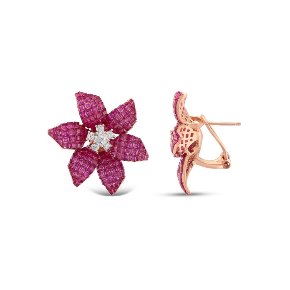 Eclat Pink Flower Designed Rose Gold Colored Silver Earrings