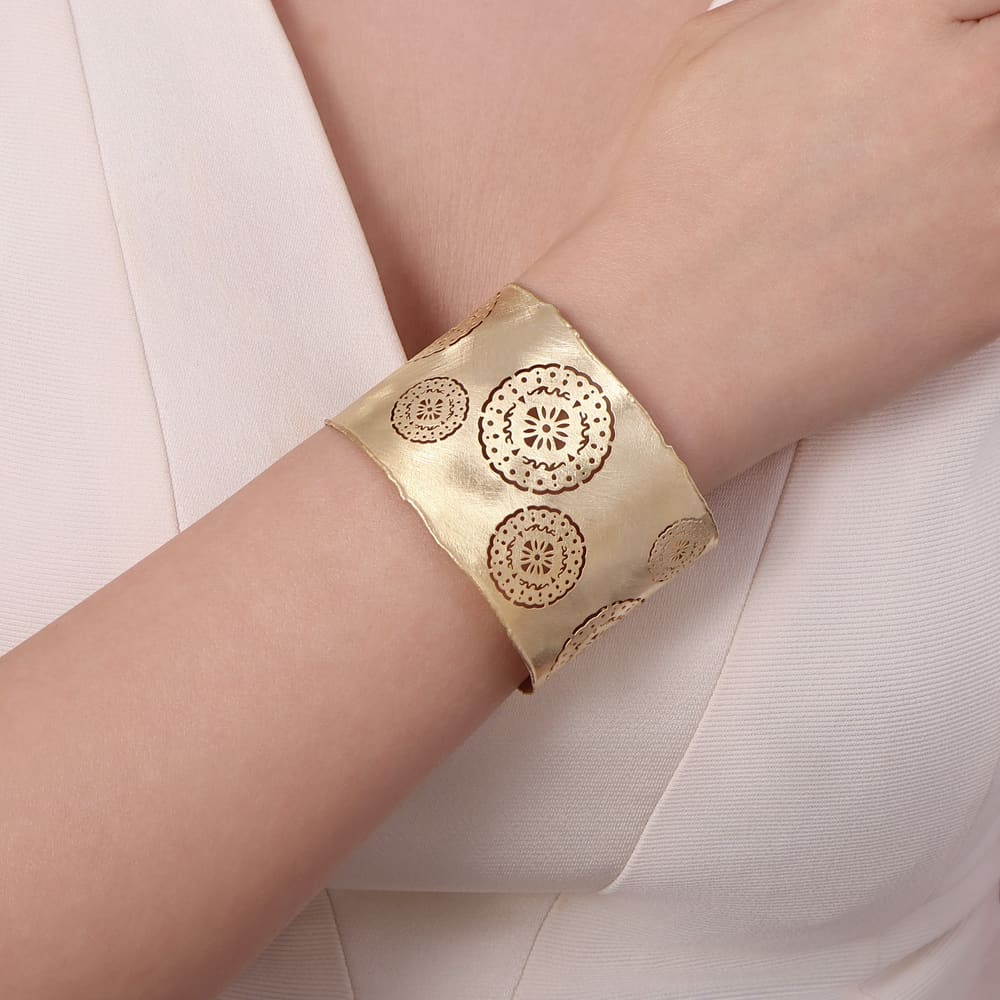 Sun Collection Lace Motif Wide Bracelet