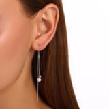 Gift Koleksiyonu İnci ve Gümüş Top Detaylı U Kancalı Zincir Küpe 3