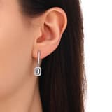 Серьги-подвески из коллекции Gift с белыми камнями багетной огранки 1