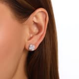 Серьги с квадратным камнем и ореолом из коллекции Gift 1