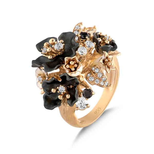 Серебряное кольцо Primrose Collection с черным цветочным дизайном и эмалью